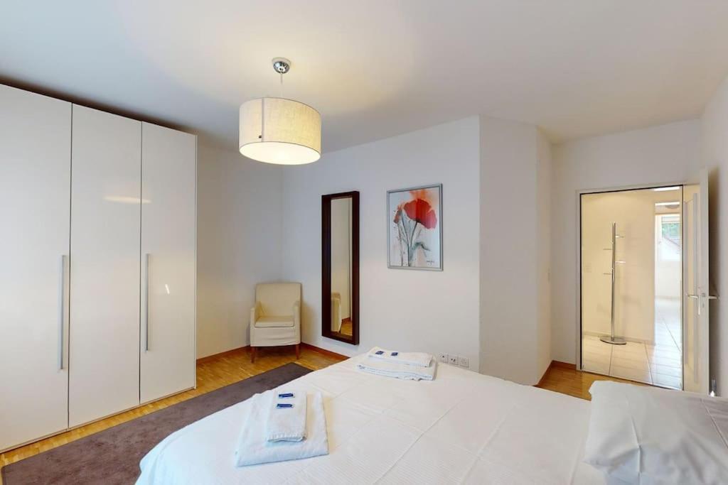 Executive 1 Bedroom Flat, City Center Zurich Exterior photo
